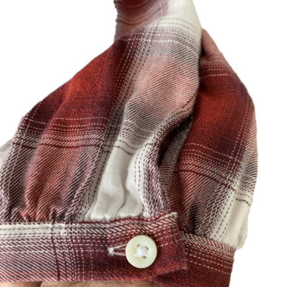 Levi Long sleeve shirt w collard V-neck, Red n White patten, tie Back, Size Med - Picture 6 of 11